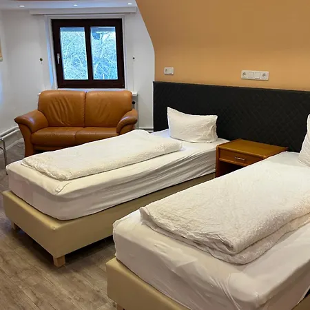 Monteurhotel * Quickborn (Pinneberg)